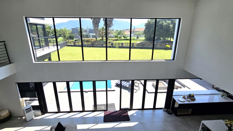 4 Bedroom Property for Sale in The Islands Estates North West